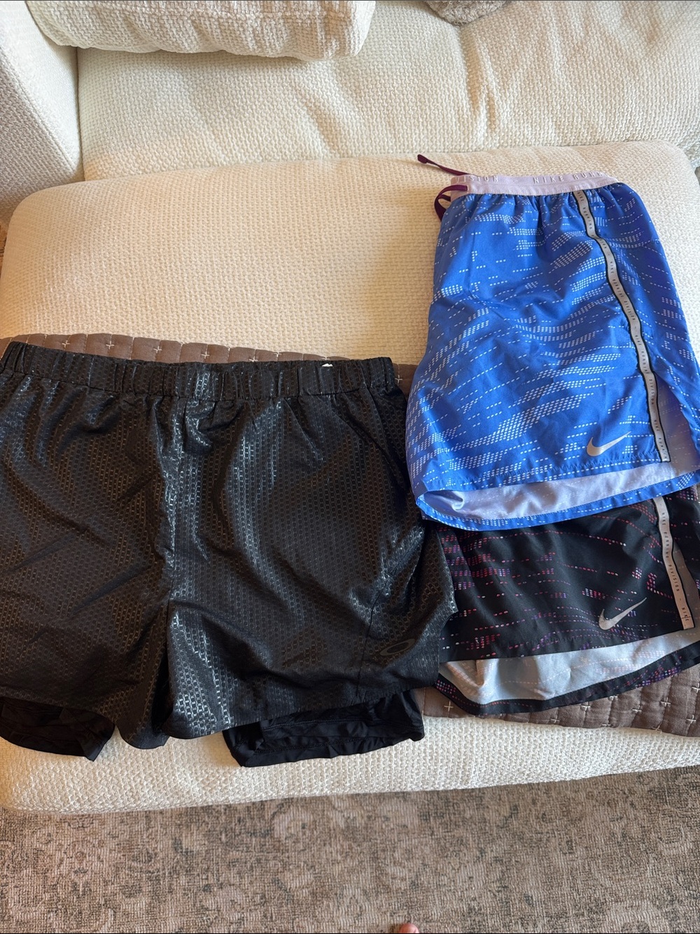 Mens Running Short Lot, Nike & Oakley